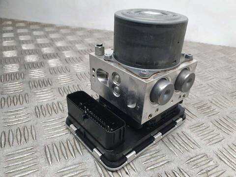 Foto 2ª: Abs Bmw i8 I8 PURE IMPULSE 231CV 170KW [B38K15A] (2015)