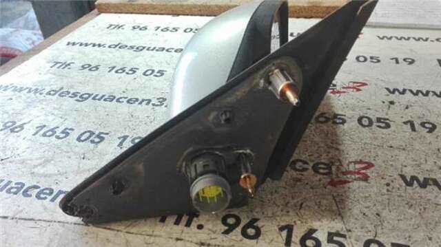 Foto 3ª: Retrovisor Derecho Renault Laguna 1.9 AUTHENTIQUE [1.9 LTR. - 88 KW DCI DIESEL] [F9Q750]