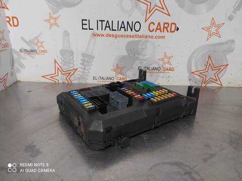 Foto 4ª: Caja Reles Fusibles Peugeot 308 STYLE 120CV 88KW [BH01] (2017)