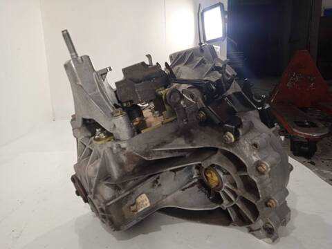 Foto 3ª: Caja Cambios Ford Focus 1.8 TDDI TD CAT BERLINA 90CV 66KW [C9DB] (2004)