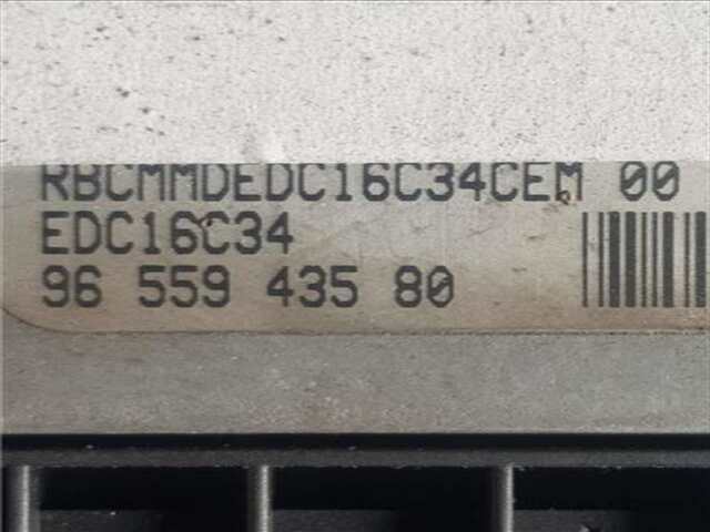 Foto 2ª: Centralita Motor ECU Citroen C4 1.6 HDI [9HX (DV6ATED4)]