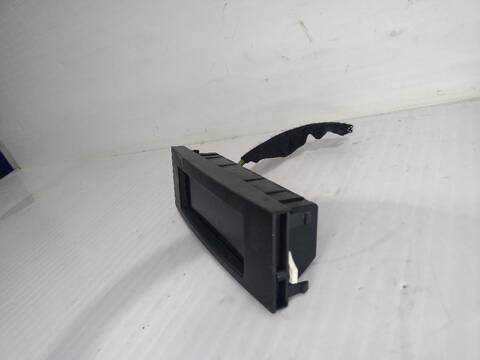 Foto 2ª: Pantalla Multifuncion Peugeot 3008 STYLE 114CV (2009)