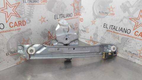 Foto 2ª: Elevalunas Manual Trasero Izquierdo Dacia Duster ACCESS 115CV 84KW [H4M D7] (2019)