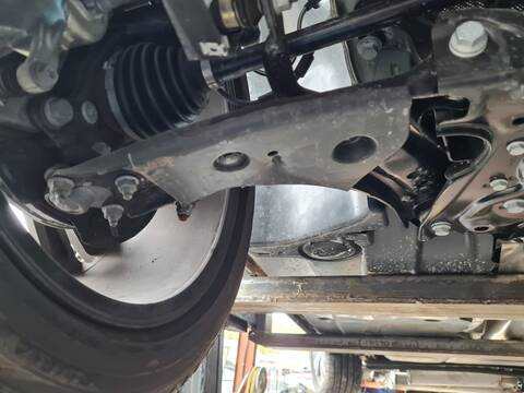 Brazo Suspension Delantero Derecho Volkswagen T-Roc STYLE 149CV 110KW