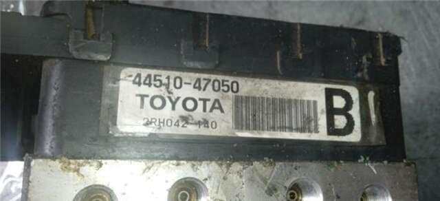 Abs Toyota Prius HÍBRIDO BASIS [HÍBRIDO 57 KW ( 1.5 LTR. - 57 CAT)]