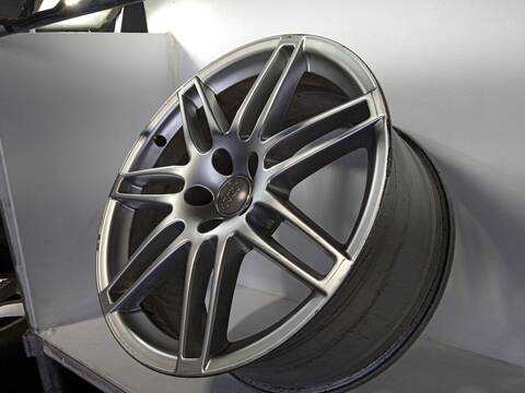 Foto 2ª: LLanta Aleacion Audi A6 2.0 TDI ULTRA BERLINA 190CV 140KW [CNH] (2014)