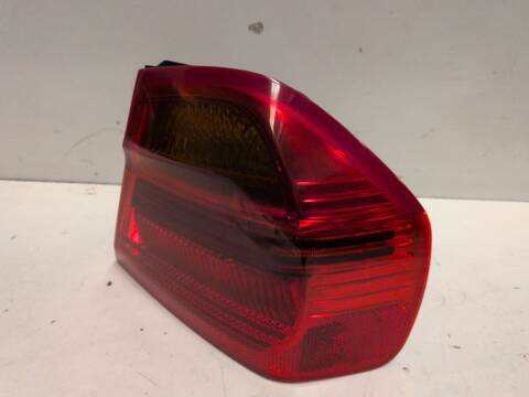 Foto 2ª: Piloto Trasero Derecho Bmw Serie 3 315 320I 2 16V CAT N46) 150CV (2004)