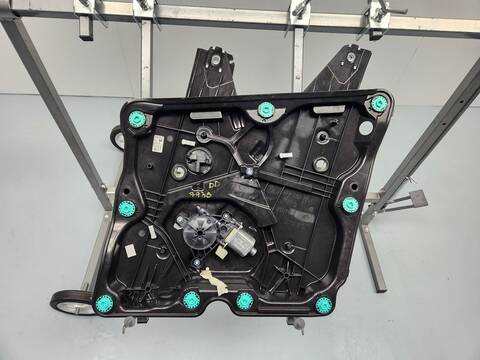 Elevalunas Eléctrico Delantero Derecho Volkswagen Golf STYLE 115CV