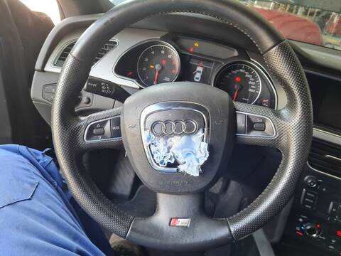 Volante Audi A5 2.0 TFSI 132KW) COUPE 180CV