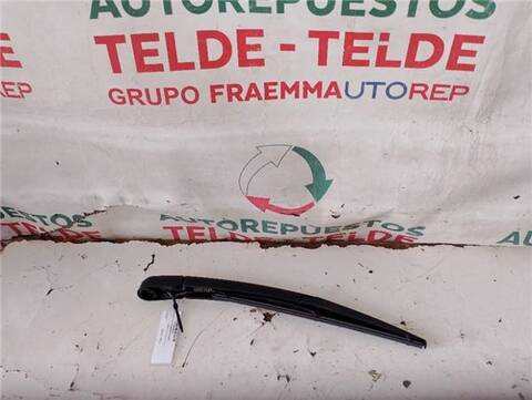 Brazo Limpia Trasero Toyota Corolla 2.2