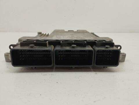 Foto 3ª: Centralita Motor ECU Nissan Primastar KOMBI L1H1 2.7T 9 SITZE) 114CV 84KW [M9R692] (2011)