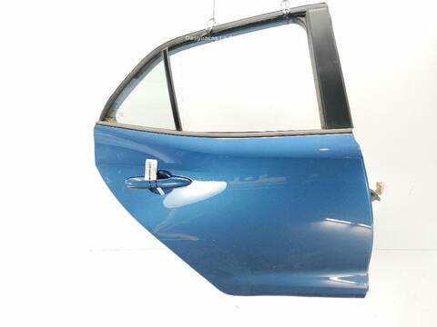 Puerta Trasera Derecha Toyota Corolla 1.8 HYBRID ZWE211)