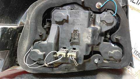 Foto 4ª: Piloto Trasero Derecho Volvo S80 D5 EXECUTIVE BERLINA 185CV 136KW [5244T4] (2007)