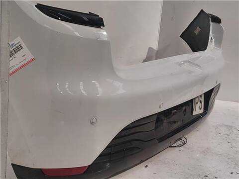 Foto 3ª: Paragolpes Trasero Renault Clio 1.5 AUTHENTIQUE 75CV 55KW [K9K 628] (2015)