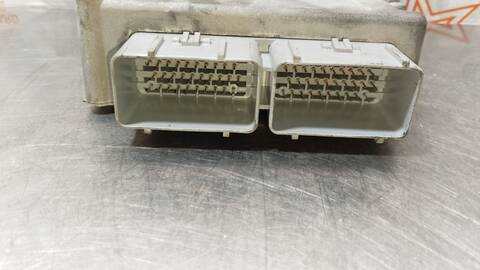 Foto 4ª: Centralita Motor ECU Chrysler Sebring 2.7 LX BERLINA 203CV 149KW [EES] (2002)