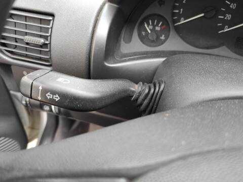 Foto 2ª: Mando Multifuncion Opel Corsa Y17DTL (2000)