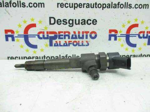 Foto 3ª: Inyectores Fiat Stilo 192A1000 (2002)