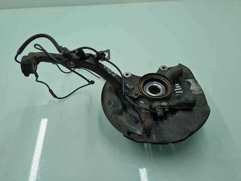 Mangueta Delantera Derecha Toyota Hilux CABINA DOBLE VX 4X4 171CV 126KW