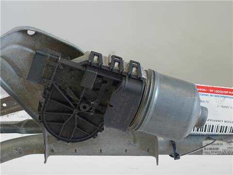 Foto 2ª: Motor Limpia Delantero Dacia Logan 1.5 DCI KS0W) 86CV 63KW FAMILIAR [D/ K9K 8 7] (2009)