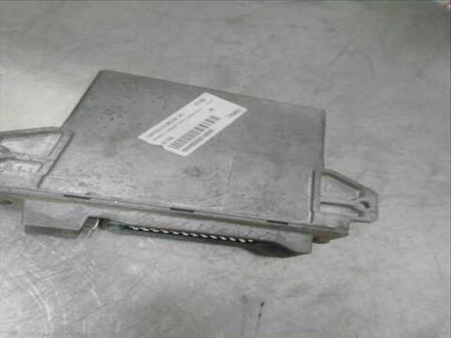 Foto 3ª: Centralita Motor ECU Renault Kangoo AUTHENTIQUE 54CV 40KW [F8Q662] (2001)