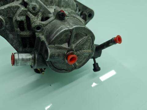 Foto 2ª: Alternador Kia Sorento 2.5 CRDI EX 140CV 103KW [D4CB] (2002)