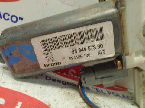 Foto 3ª: Elevalunas Eléctrico Delantero Izquierdo Peugeot 307 2.0 HDI FAP CAT 109CV 79KW [RHS] (2002)