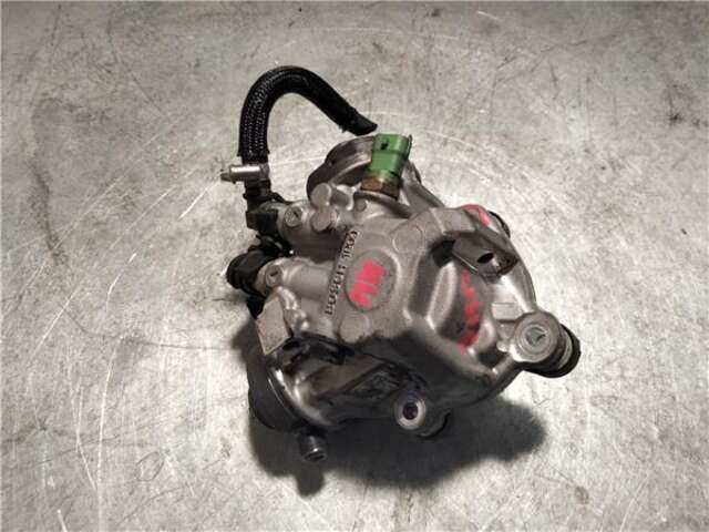 Foto 3ª: Bomba Inyeccion Volvo V60 