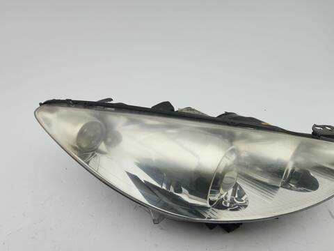 Foto 4ª: Faro Derecho Peugeot 308 1.6 16V 150CV 110KW [5FX] (2007)