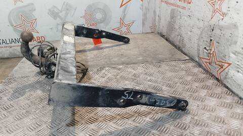 Foto 2ª: Enganche Remolque Volkswagen Transporter D T5 FURGONETA CAJA CERRADA BATALLA LARGA) (2003)