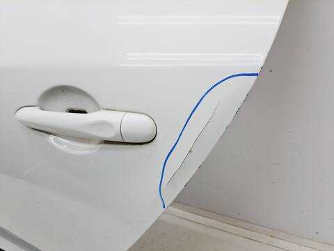 Foto 4ª: Puerta Trasera Izquierda Renault Megane D III BERLINA 5P DYNAMIQUE [H5F A4] (2013)
