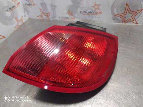 Foto 1ª: Piloto Trasero Derecho Mitsubishi Colt 1.1 INFORM BERLINA 75CV 55KW [134910] (2006)