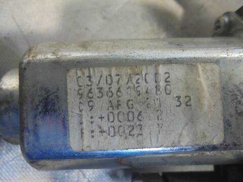Foto 3ª: Elevalunas Manual Trasero Izquierdo Peugeot 406 SRDT BERLINA 109CV 80KW [RHZ] (2002)