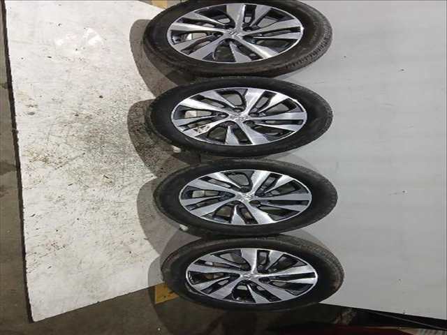 Foto 2ª: Juego LLantas Suzuki SX4 1.4 T ALLGRIP AKK 414) 140CV [K14C] (2013)