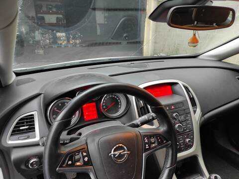 Salpicadero Opel Astra A17DTS BERLINA