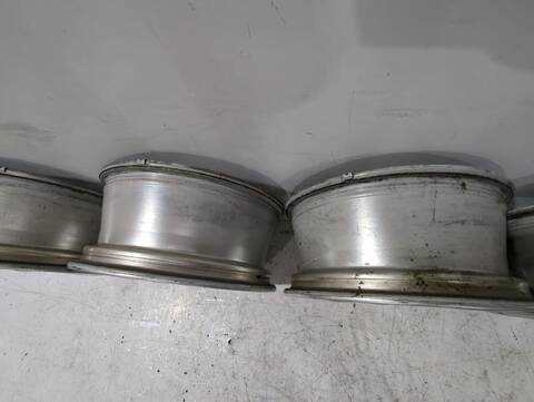 Foto 3ª: Juego LLantas Peugeot 407 2.0 HDI 135 6DRHRH 6DRHRE 6DRHRG 6DRHRJ) 136CV [RHR (DW10BTED4)] (2004)