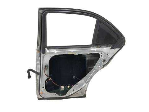 Foto 3ª: Puerta Trasera Derecha Mercedes Clase C 160 646811 BERLINA (2009)