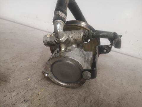 Foto 2ª: Bomba Servodireccion Citroen Xsara 9HZ PICASSO (2007)