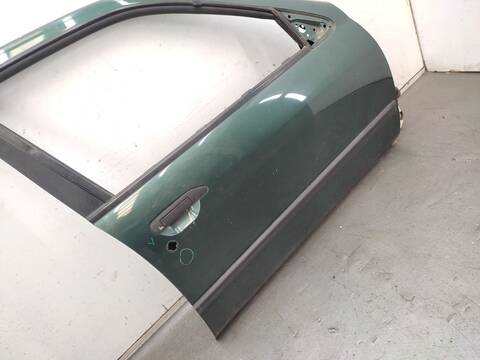 Foto 2ª: Puerta Delantera Derecha Nissan Primera 1.6 16V 106CV 78KW [QG16] (2001)