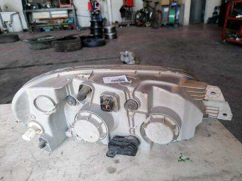 Foto 3ª: Faro Izquierdo Kia Carnival J3 (2004)