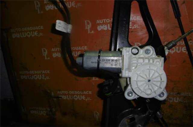 Foto 2ª: Elevalunas Eléctrico Delantero Derecho Mercedes Clase C 160 2.2 C 220 CDI (203.706) [2.2 LTR. - 105 KW CDI CAT] [OM 611.962]