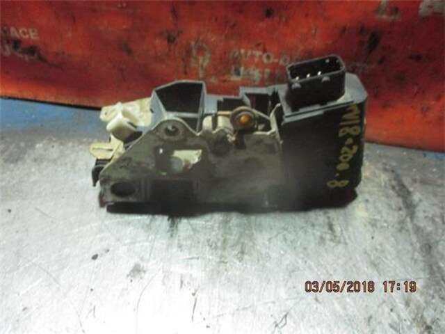 Foto 3ª: Cerradura Puerta Delantera Derecha Bmw Serie 3 315 325 TDS (143CV) [256T1]