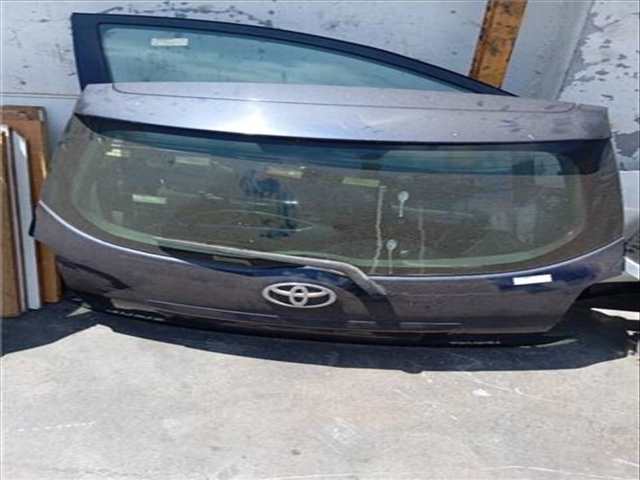 Portón Toyota Auris 1.4
