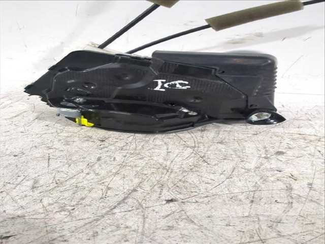 Foto 2ª: Cerradura Puerta Delantera Izquierda Toyota Yaris 1.5 HYBRID MXPH11) 92CV [M15A-FXE] (2020)