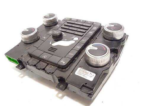 Foto 2ª: Mando Multifuncion Volvo V60 2.0 DIESEL CAT 120CV 88KW [D4204T20] (2016)