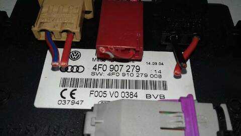 Foto 2ª: Centralita Motor ECU Audi A6 3.0 V6 24V TDI BERLINA 225CV 165KW [BMK] (2004)