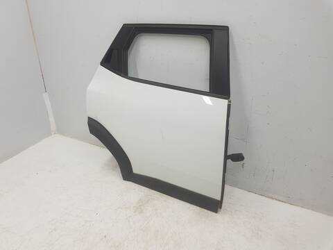 Foto 3ª: Puerta Trasera Derecha Dacia Duster TCE 130 EXPRESSION 4X4