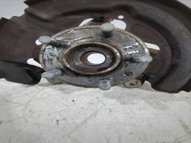 Foto 3ª: Mangueta Delantera Derecha Land Rover Freelander 2.2 TD4 4X4 160CV [224DT(DW12BTED4) DW12BTED4] (2006)