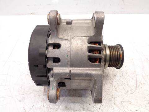 Foto 2ª: Alternador Audi A5 190 CV 140KW [DETA DET] (2019)