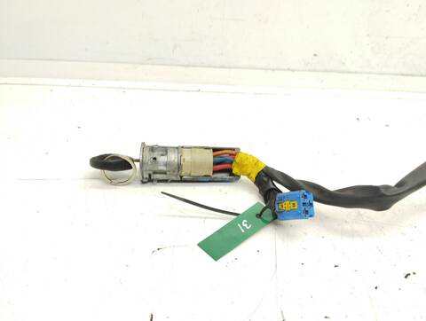 Foto 4ª: Motor de Arranque Peugeot 206 QUICKSILVER BERLINA 109CV 80KW [NFU] (2003)