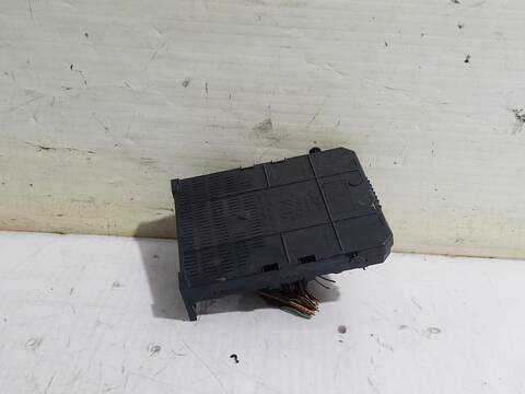 Foto 3ª: Caja Reles Fusibles Peugeot 308 ENVY 112CV [9HR (DV6C)] (2008)